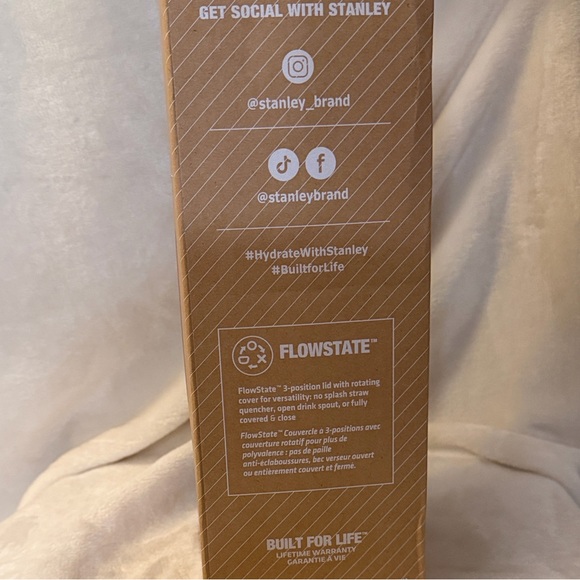 Stanley Quencher H2.0 Tumbler in Soft Purple - Picture 7 of 9